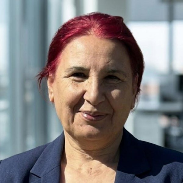 Melek Aslan Kacar